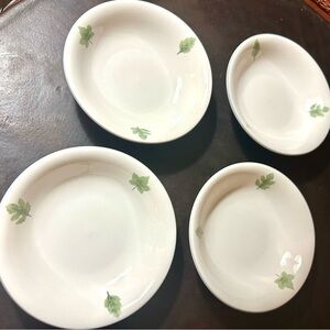 Damon Woods Vintage White & Green Leaf Pattern 4 Bowl Set